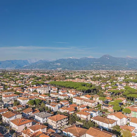 Ferienhaus Rosa By Interhome Lido di Camaiore