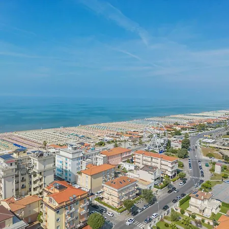 Rosa By Interhome Lido di Camaiore